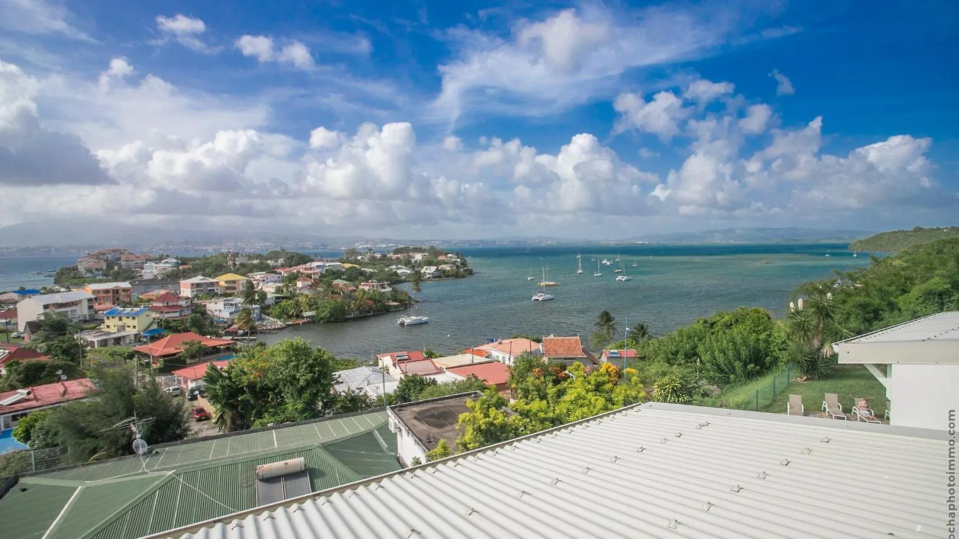 T2 vue mer 180° avec piscine pour Sunset lovers Les Trois-Ilets Appartement
